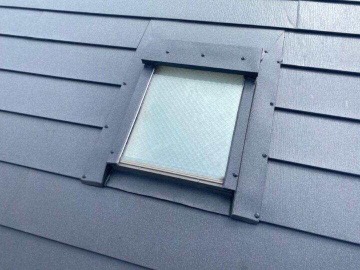 屋根改修　天窓 施工完了