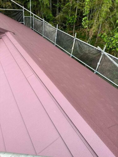 京都市山科区にて　塗装できない屋根『パミール』を葺き替え工事させていただきました