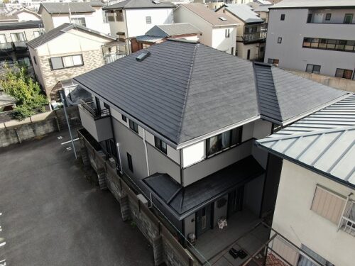 京都市S様邸の大きなご自宅を2色に分けたデザインも重視した塗装をいたしました！