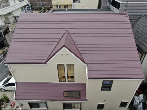 京都市下京区にてサイディングボードのシール劣化のご相談。シール工事に加え、屋根のカバー工法、外壁塗装など施工させていただきました。