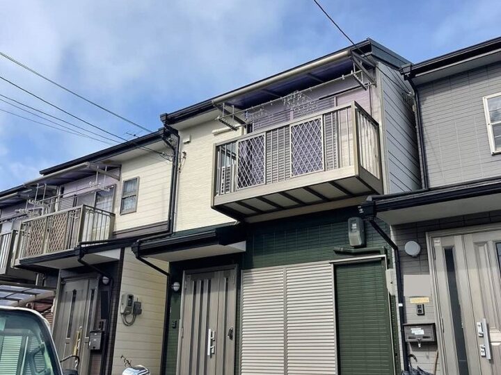 京都市北区にて　外壁補修後の塗装・屋根カバー工法の工事を行いました。