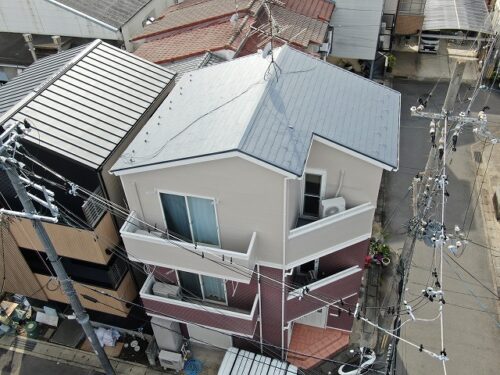 京都市伏見区　2色塗りでの塗装で施工させていただきました。