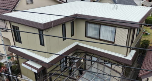 滋賀県草津市にて屋根工事・外壁塗装をさせて頂きました。