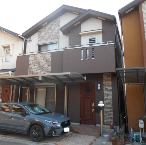 京都市南区にて外壁塗装・付帯部、防水工事、屋根のカバー工法を施工いたしました！