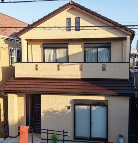 滋賀県草津市にて外壁塗装・屋根工事をさせて頂きました。