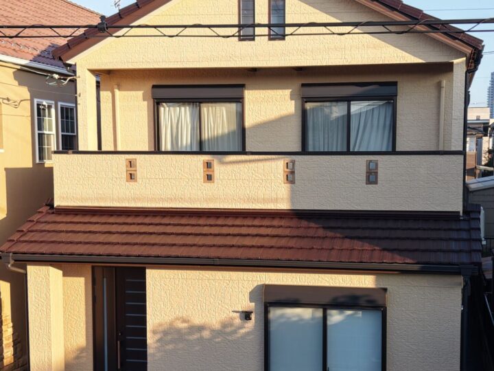 滋賀県草津市にて外壁塗装・屋根工事をさせて頂きました。