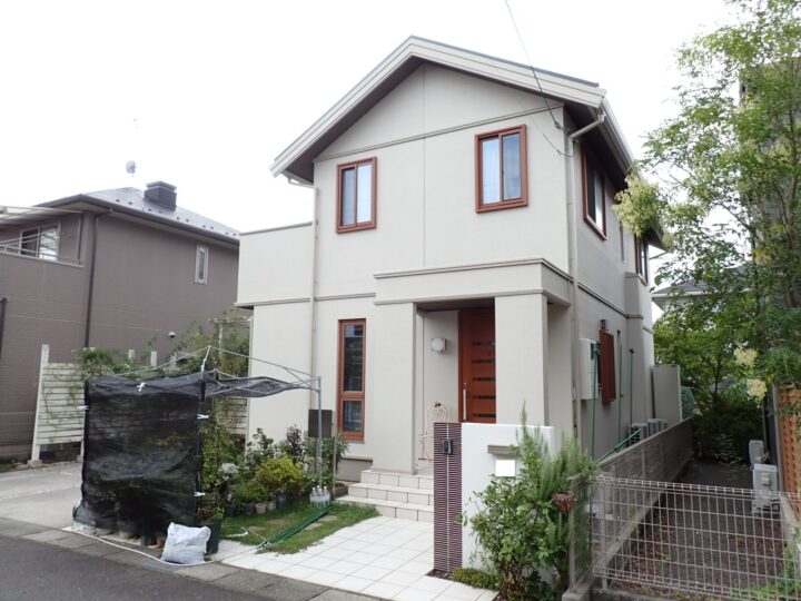 滋賀県野洲市にて外壁塗装・付帯部、シーリング工事等を施工いたしました！