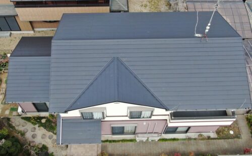 京都府八幡市にて　屋根カバー工法で見た目も性能も一新！