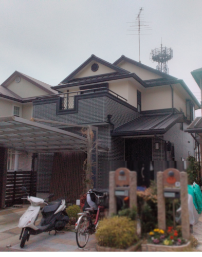 京都府宇治市にて　屋根の割れをきっかけにカバー工法工事をさせていただきました