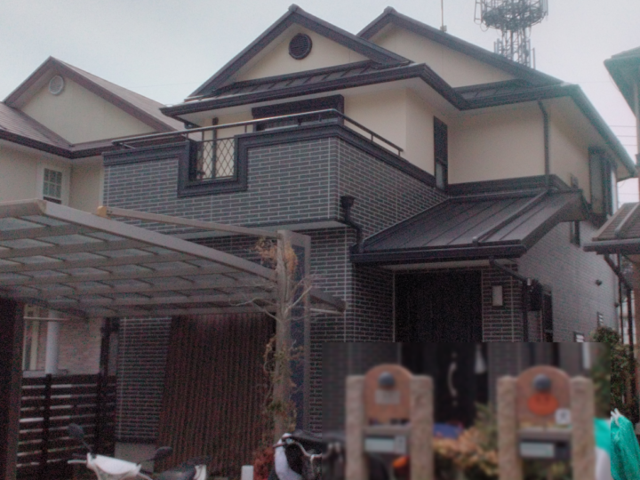 京都府宇治市にて　屋根の割れをきっかけにカバー工法工事をさせていただきました
