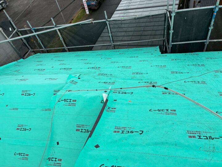 屋根 カバー工法工事
